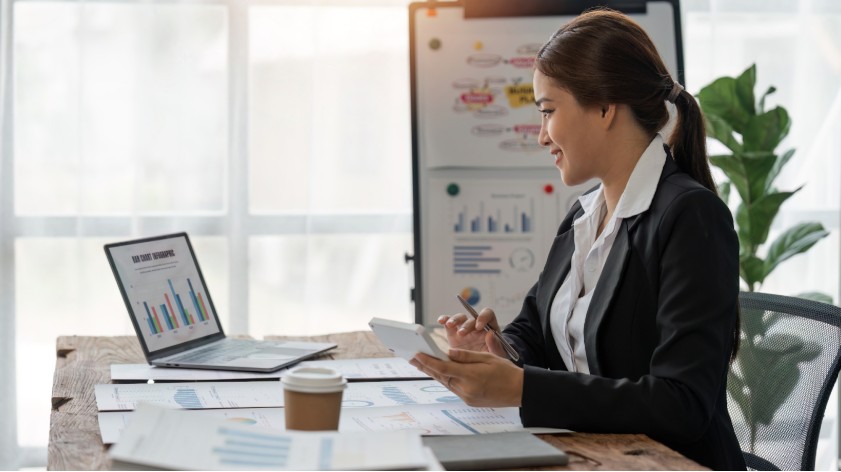 An Entrepreneur Assume When Starting a Business