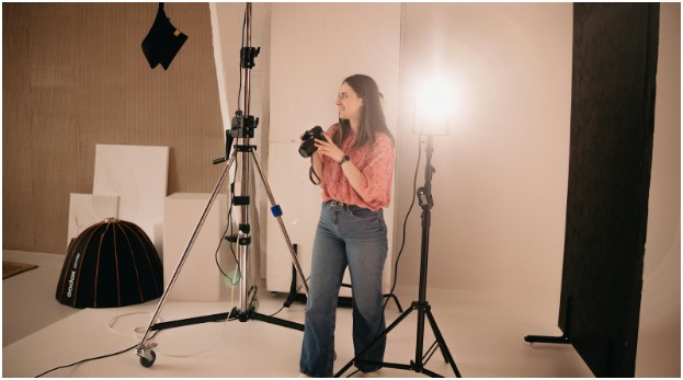 What Are the First Steps to Start a Photography Business